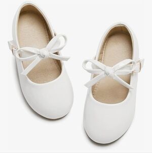 Felix & Flora White Baby Shoes